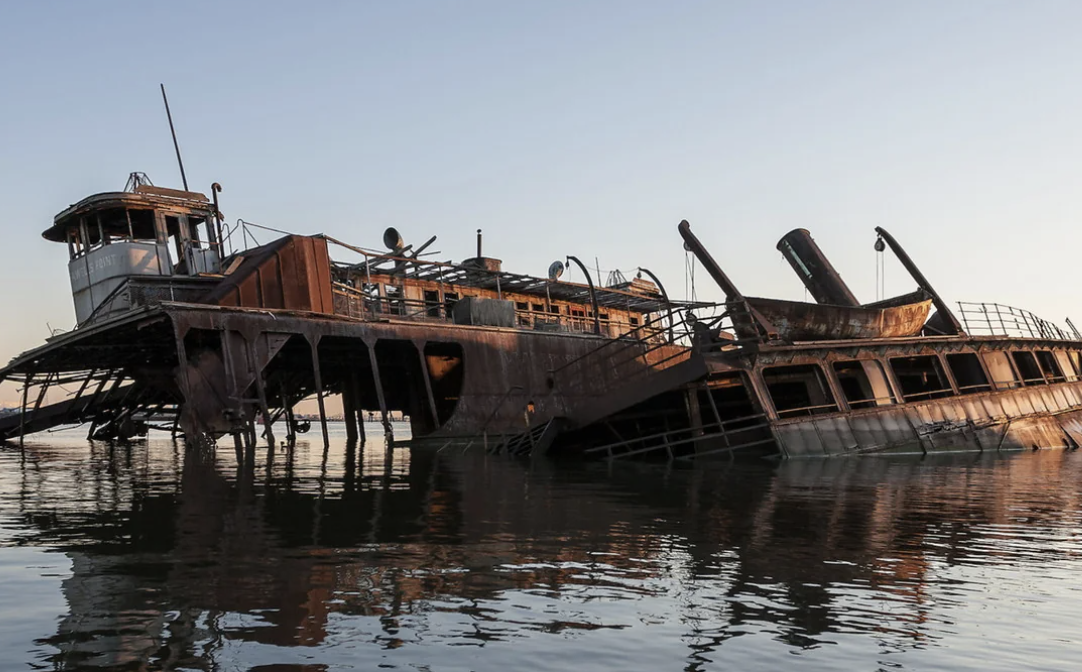 abandoned ships